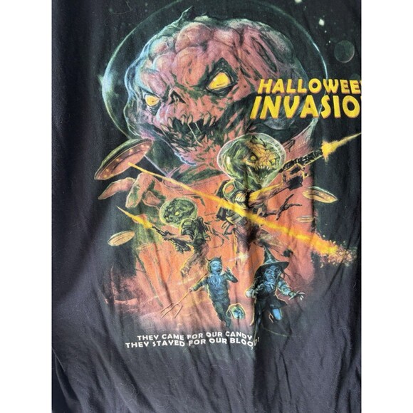 Horror Movie Lot Of 2 Black Graphic T-shirts Men XL Halloween Invasion - Picture 4 of 10